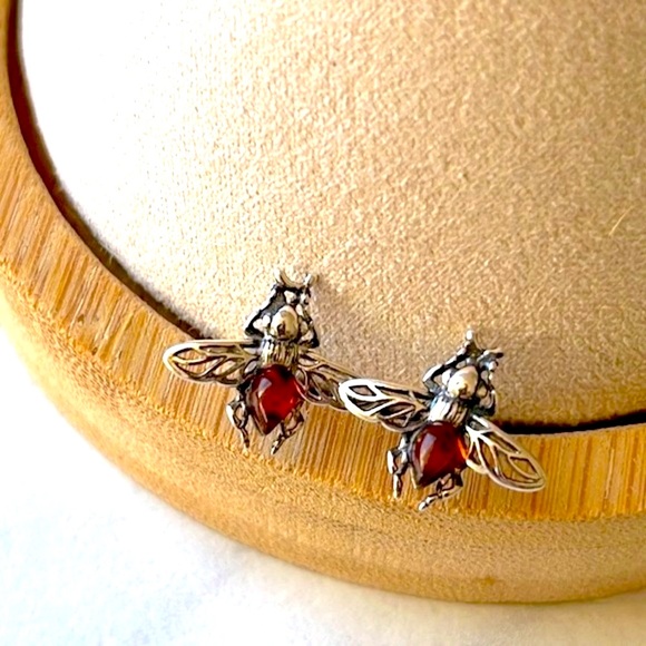 Estate Jewelry - 925 Sterling Silver Baltic Amber Bee/Insect Earrings